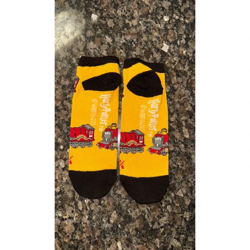 Harry Potter Ron Weasley Hogwarts Express Ankle Socks 2 Pair Set Blue Yellow